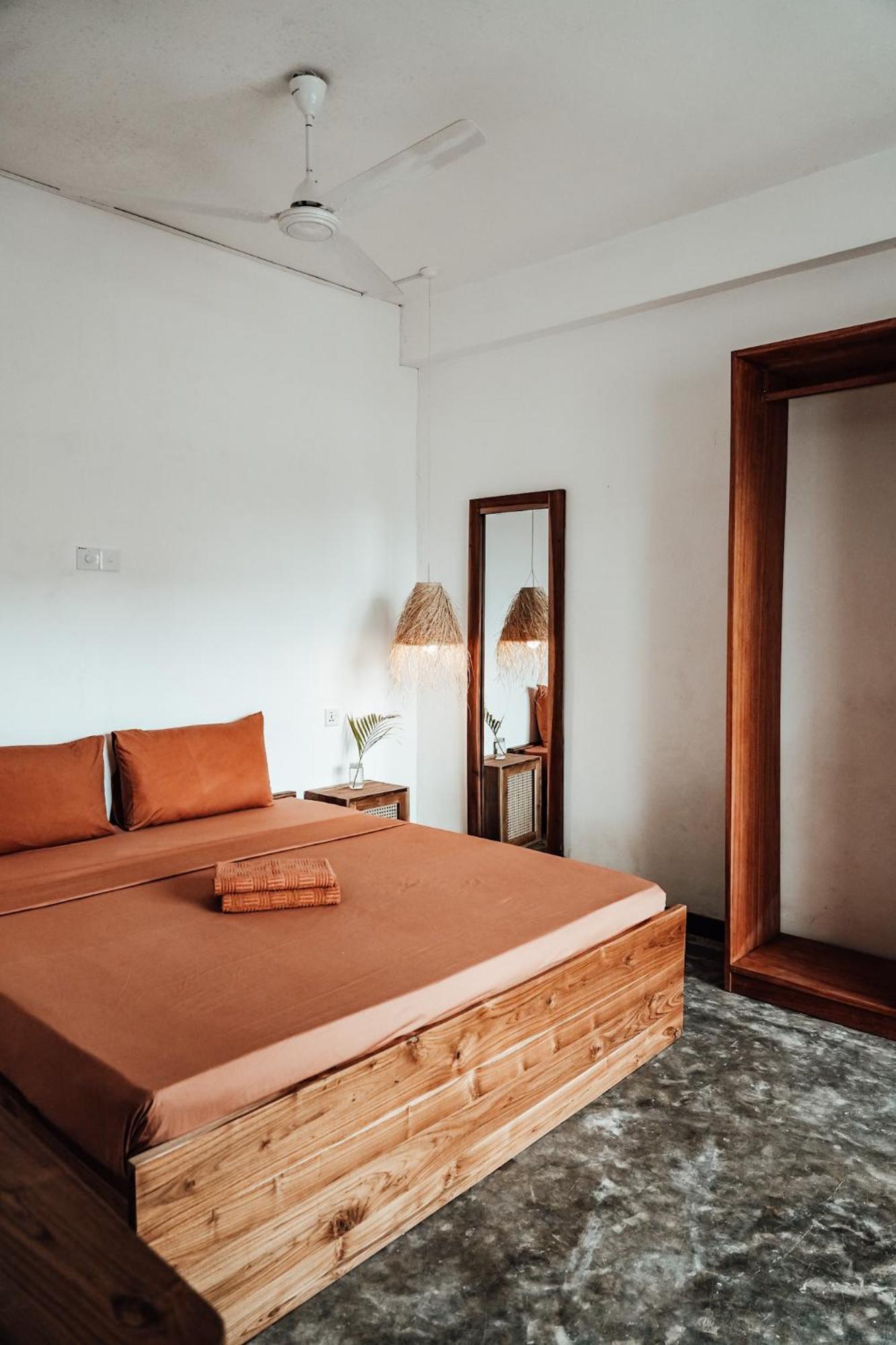 Amaroo Hikkaduwa Hotel Bagian luar foto