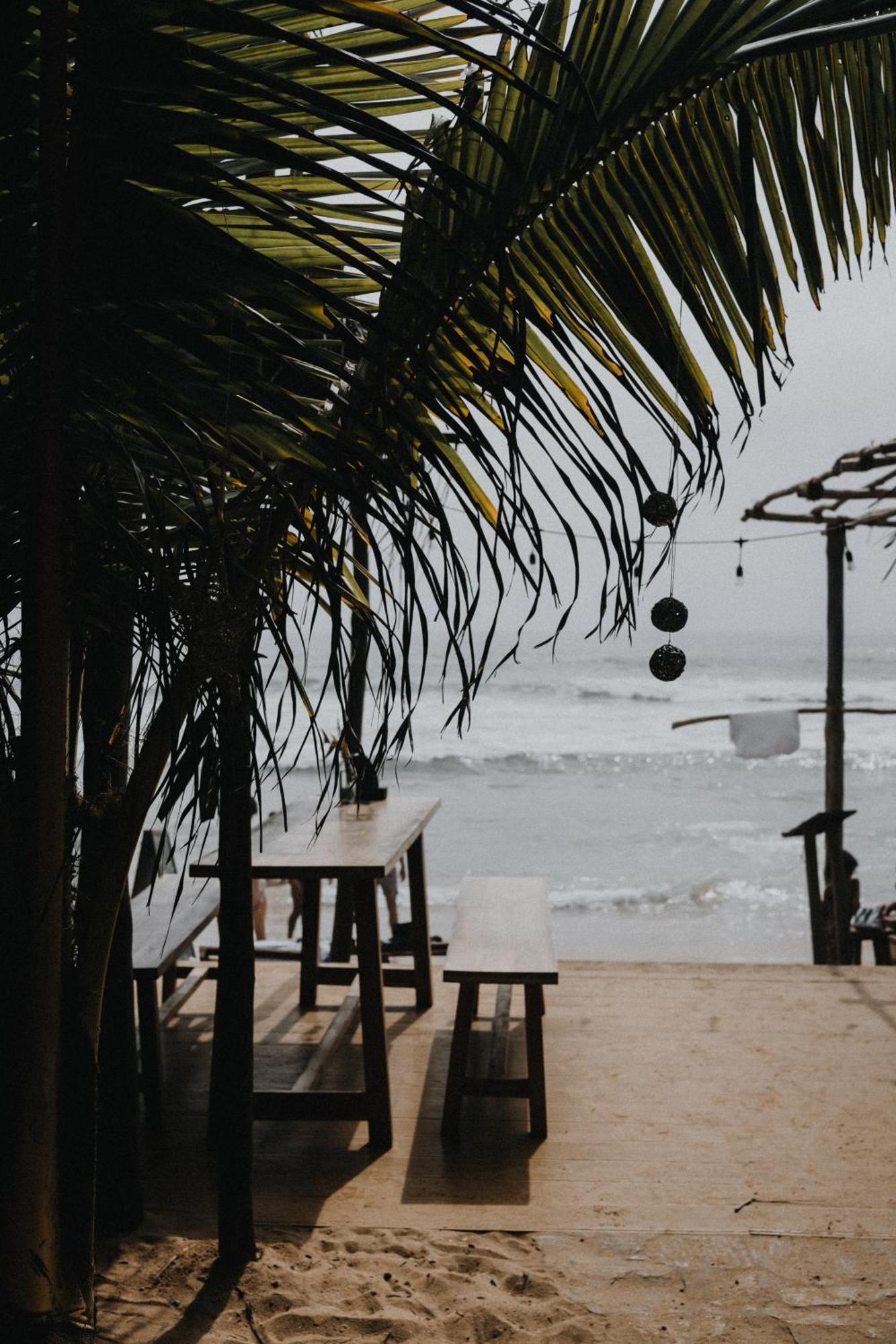 Amaroo Hikkaduwa Hotel Bagian luar foto